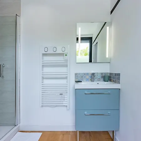 Saint Martial - Stationnement - Clim アパート *