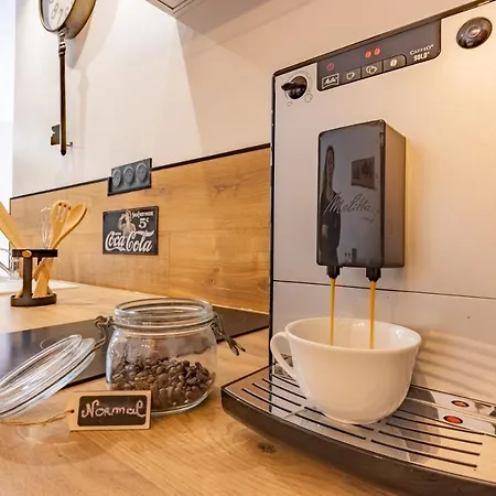 Saint Martial - Stationnement - Clim アパート